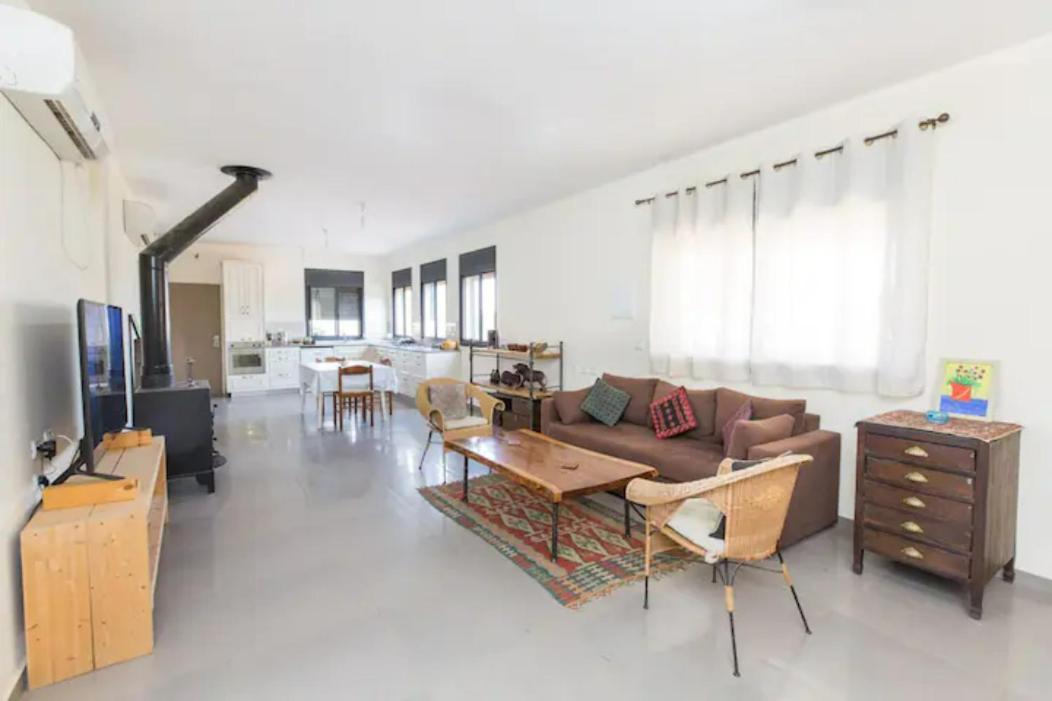 המקום של גיא Villa Sede Eli'ezer Dış mekan fotoğraf